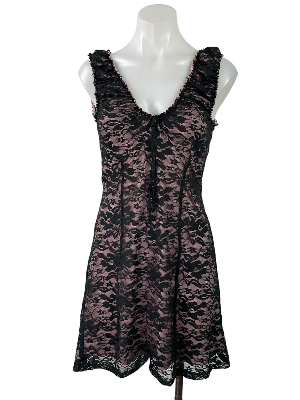 Urban Outfitters Maxwell Floral Lace Overlay Sleeveless A Line Mini Dress Size M